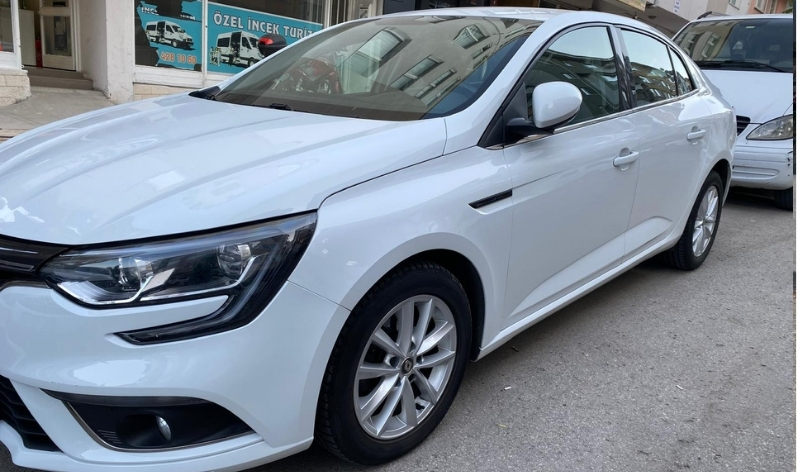 Renault Megane 1.5 Dci Edc